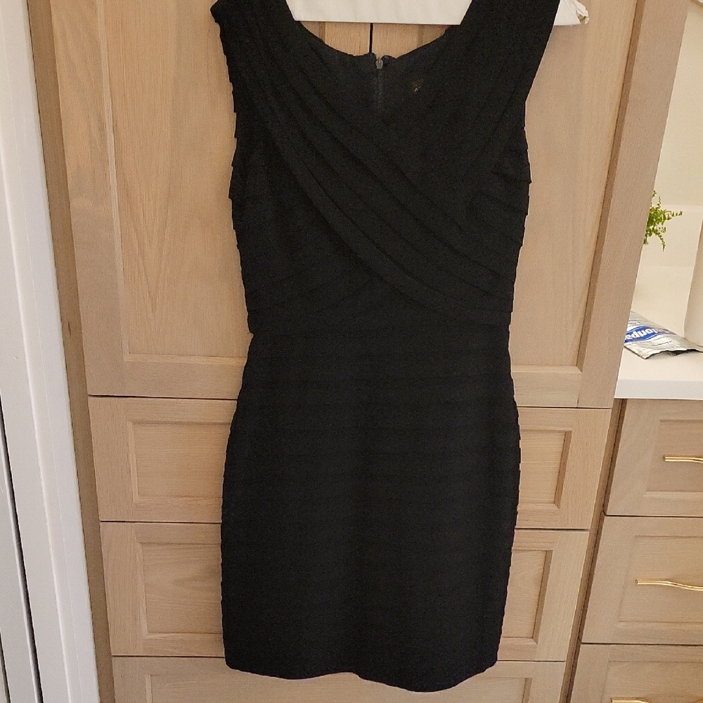 Adrianna Papell Black Sleeveless Mini Dress